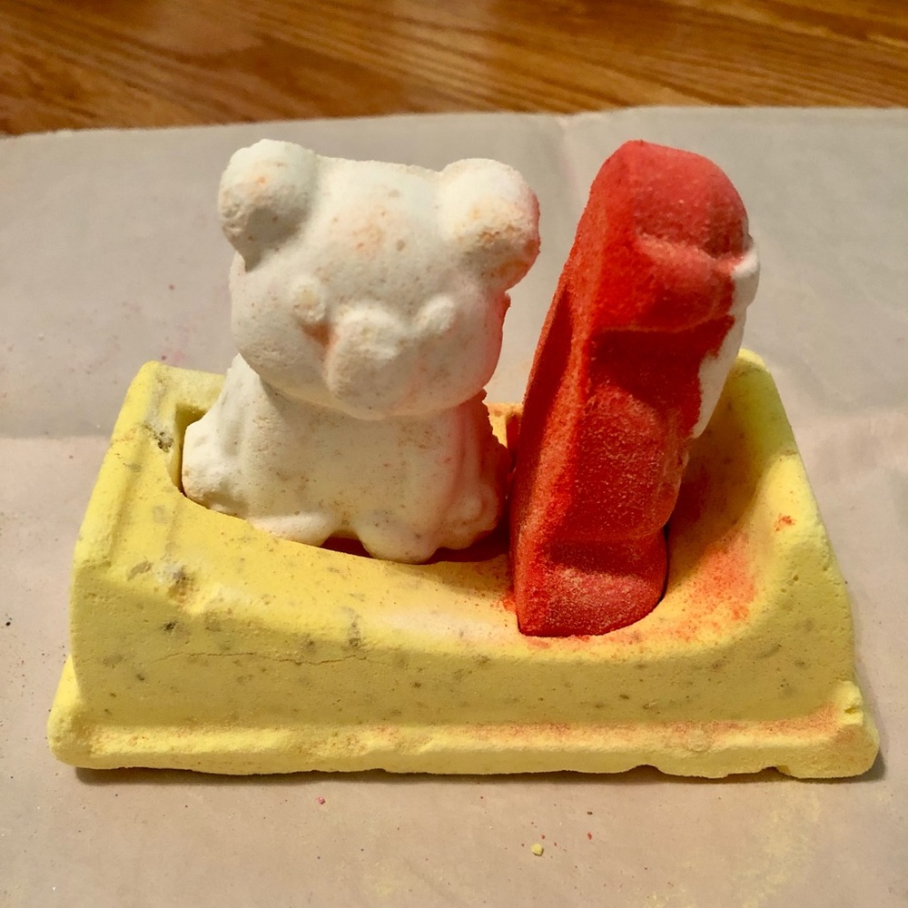 LUSH Christmas Santa's Magic Sleigh Bathbomb Bundle Set